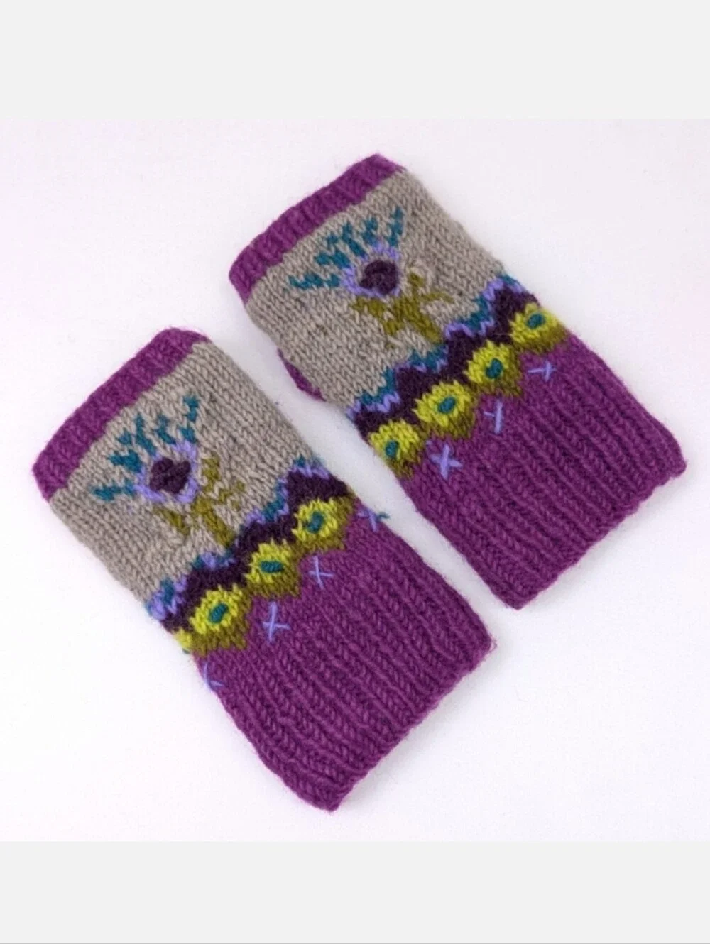 Sundance Lost Horizons Fingerless Mittens Wool Hand Knit Nepal Floral Purple